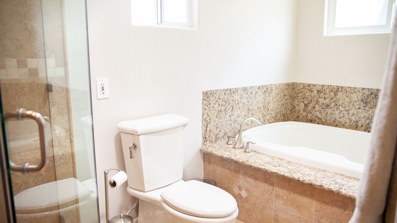Photo of Bathroom in Orange