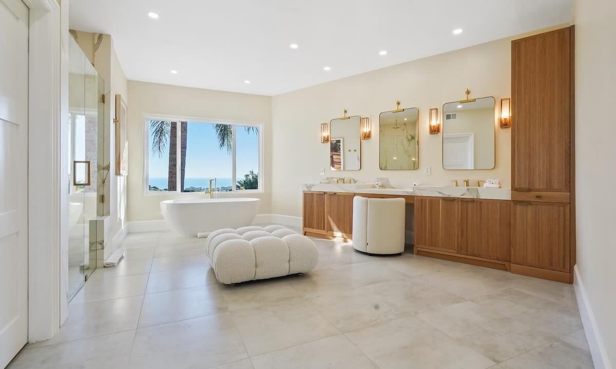 Photo of Bathroom in Central Malibu