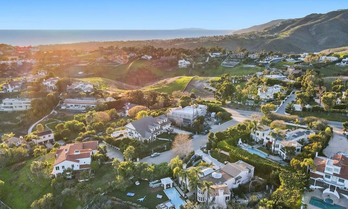 Photo of Others in Central Malibu