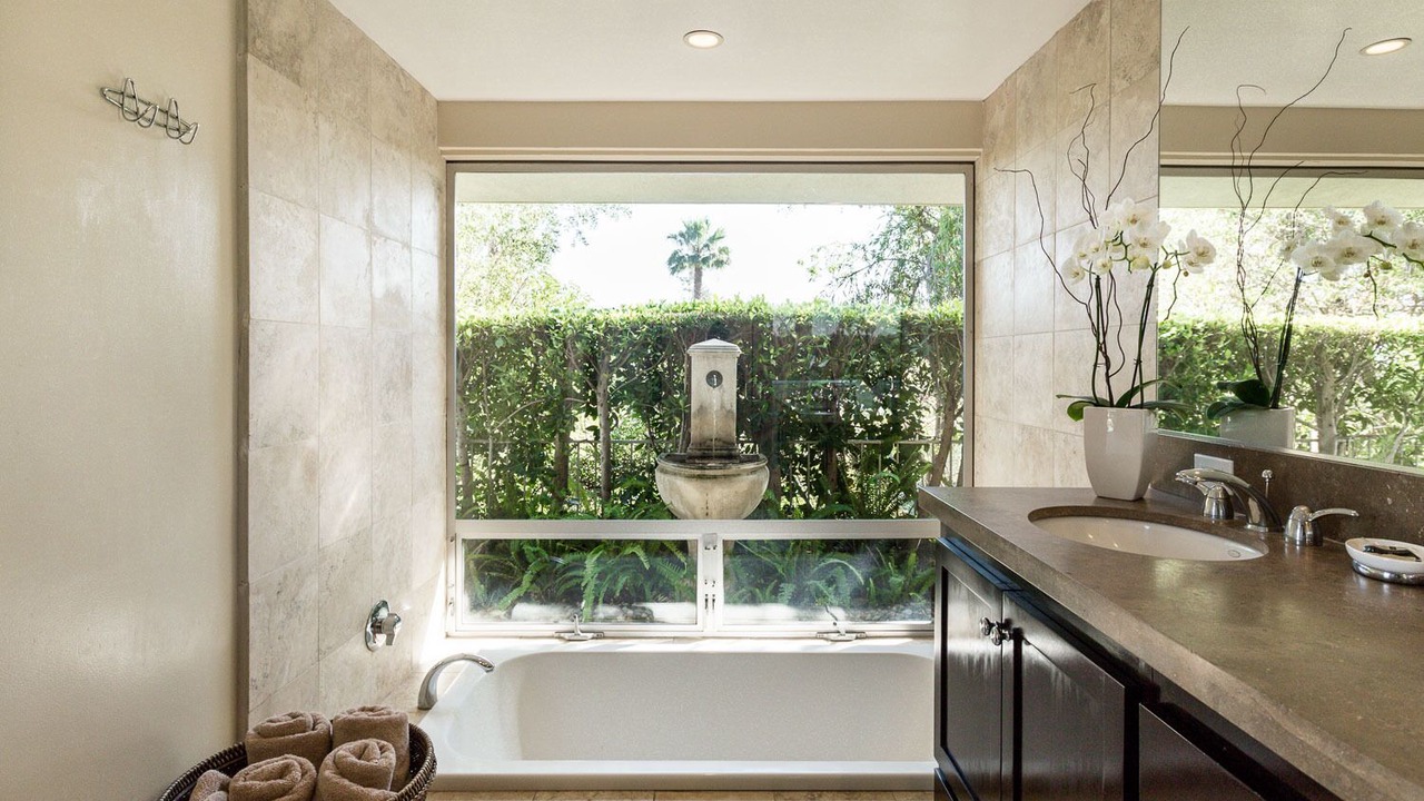 Photo of Bathroom in Hollywood Hills West