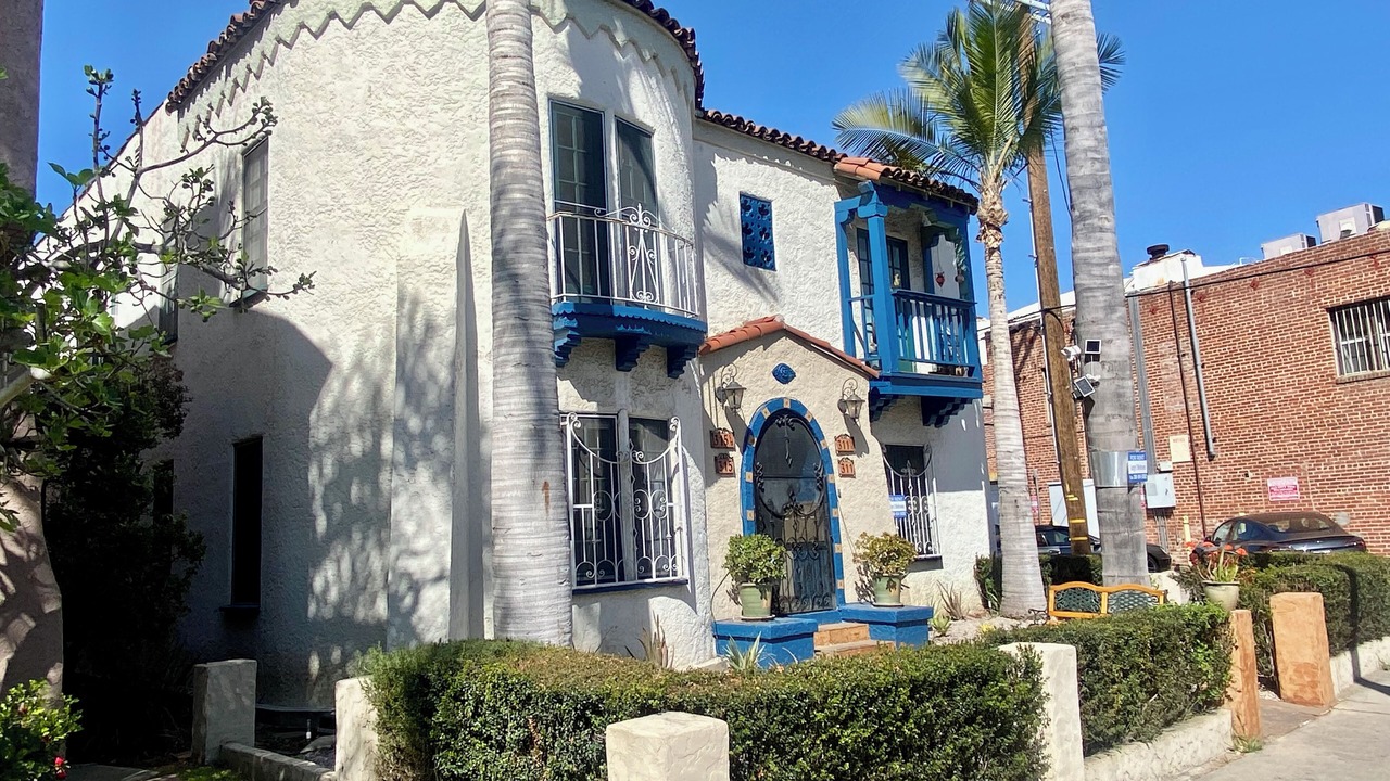 Photo of Outdoor in La Brea