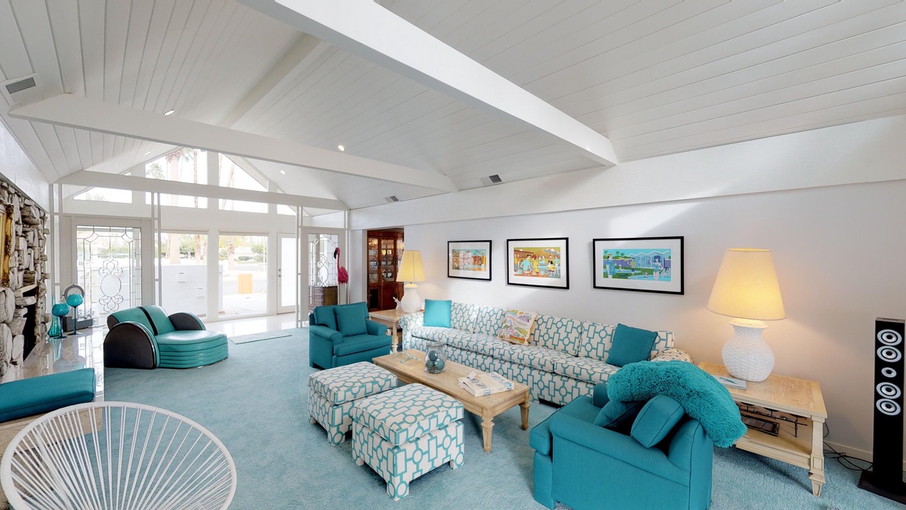 Photo of Livingroom in Sonora Sunrise