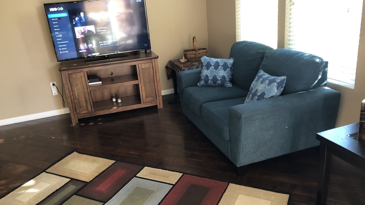Photo of Livingroom in Anaheim Resort