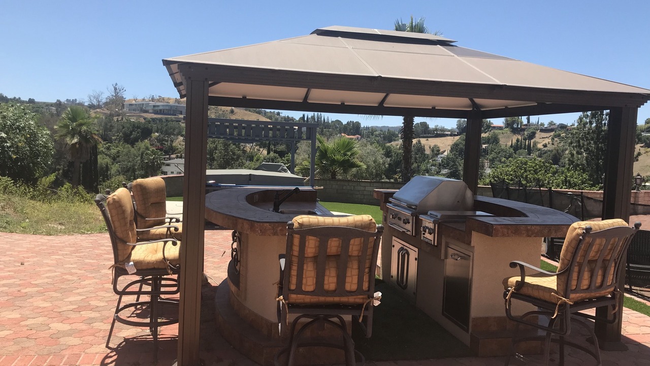 Photo of Patio Balcony in Woodland Hills