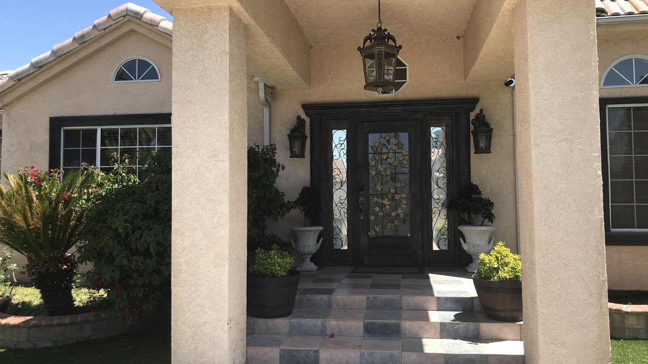 Photo of Outdoor in Woodland Hills