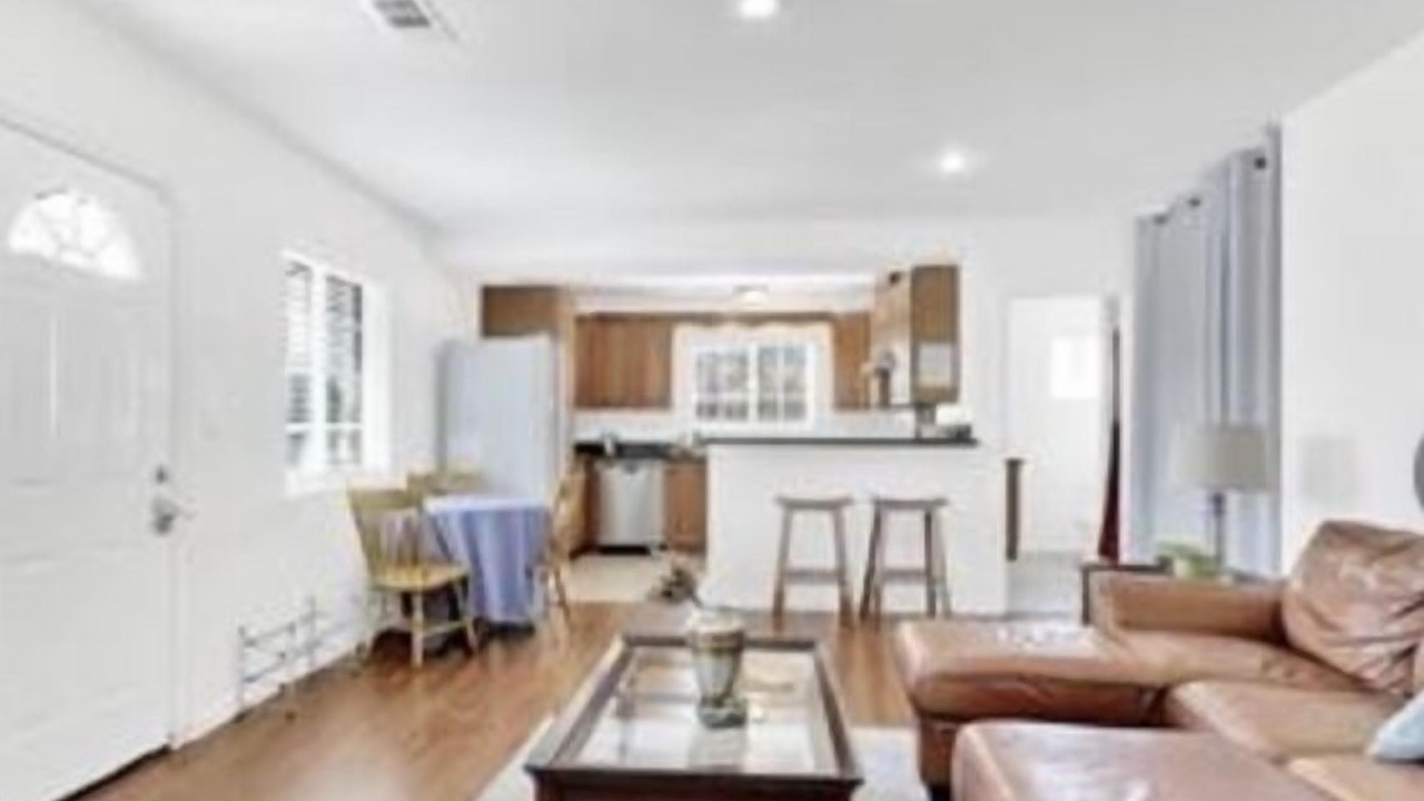 Photo of Livingroom in East San Gabriel