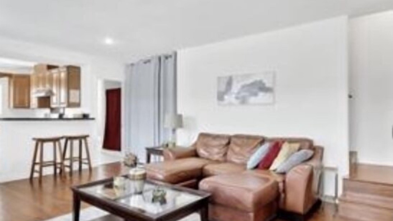Photo of Livingroom in East San Gabriel