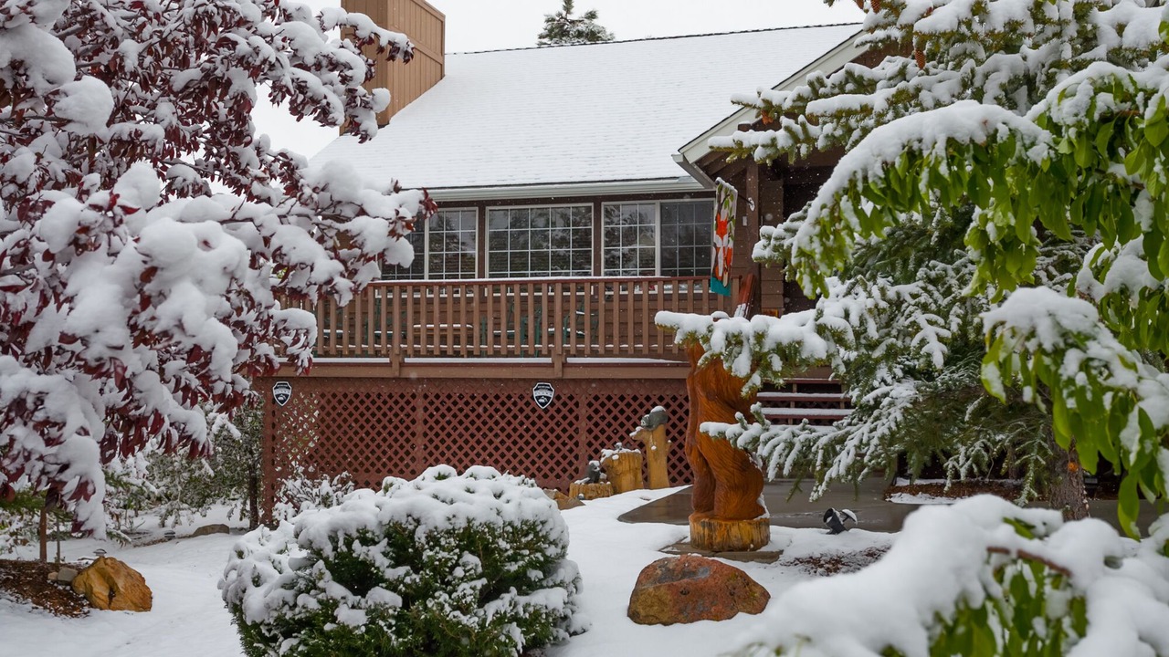 Photo of Outdoor in Castle Glen Estates