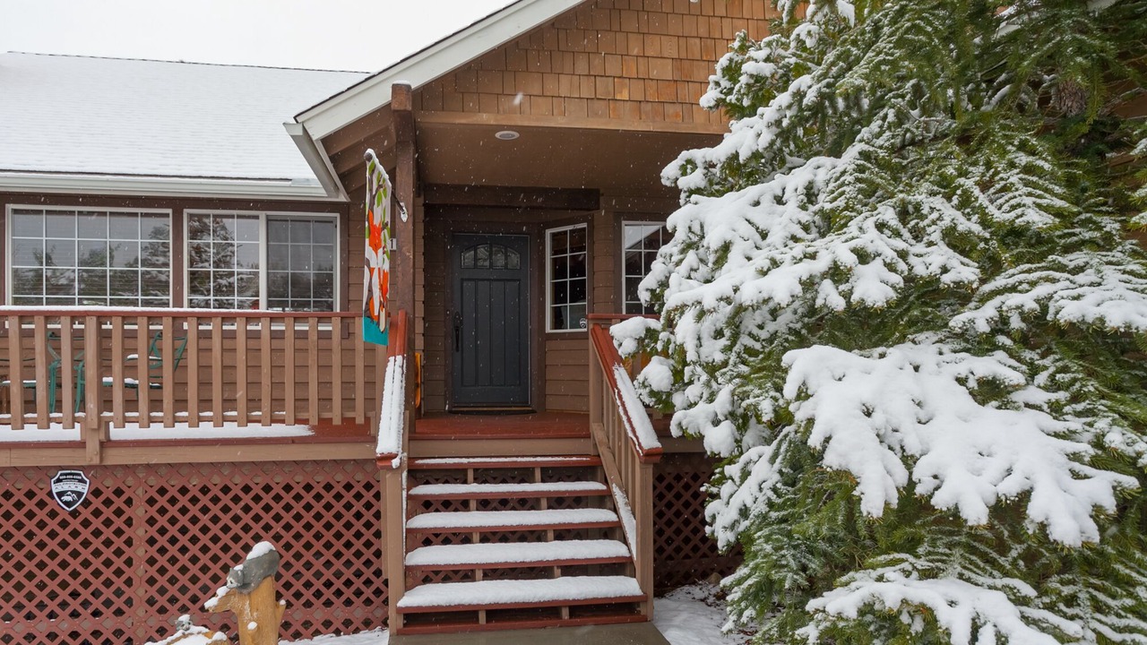 Photo of Outdoor in Castle Glen Estates