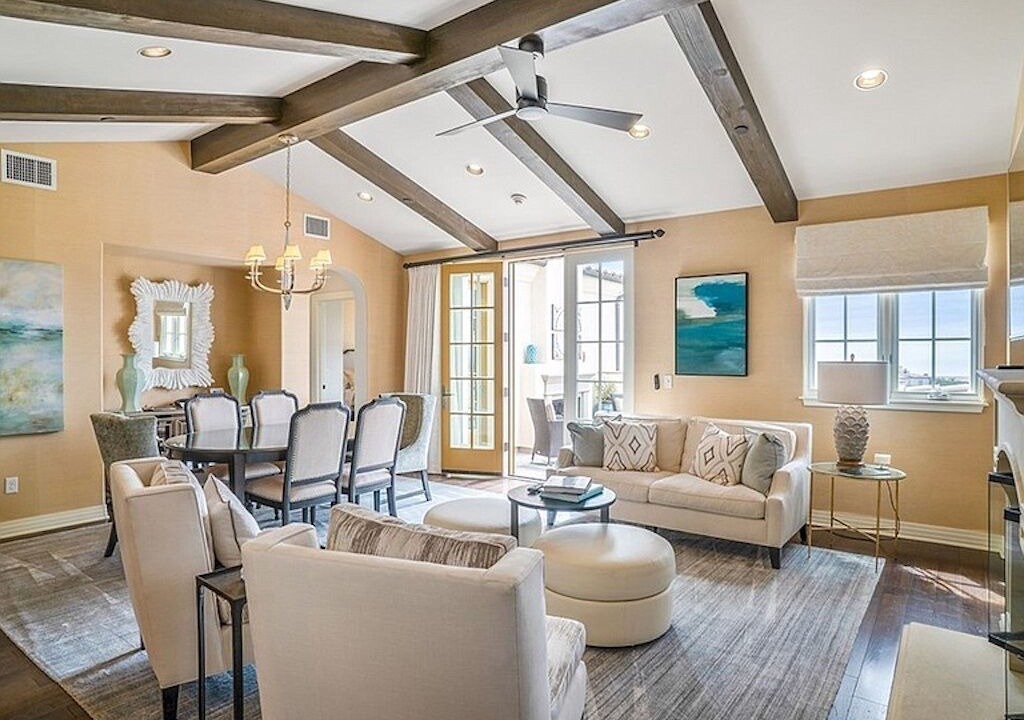 Photo of Livingroom in Rancho Palos Verdes