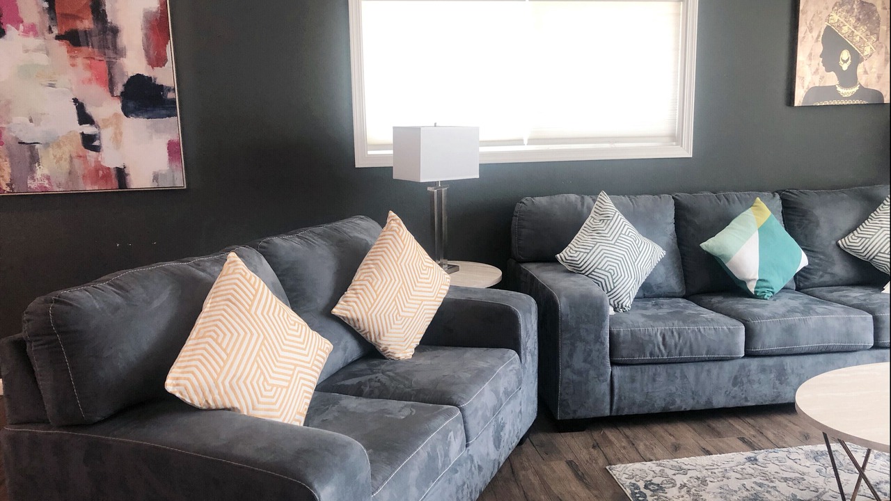 Photo of Livingroom in Walnut Valley