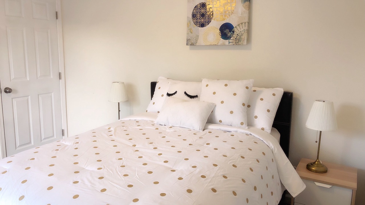 Photo of Bedroom in Walnut Valley