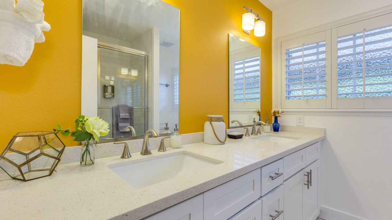 Photo of Bathroom in Southeast Anaheim