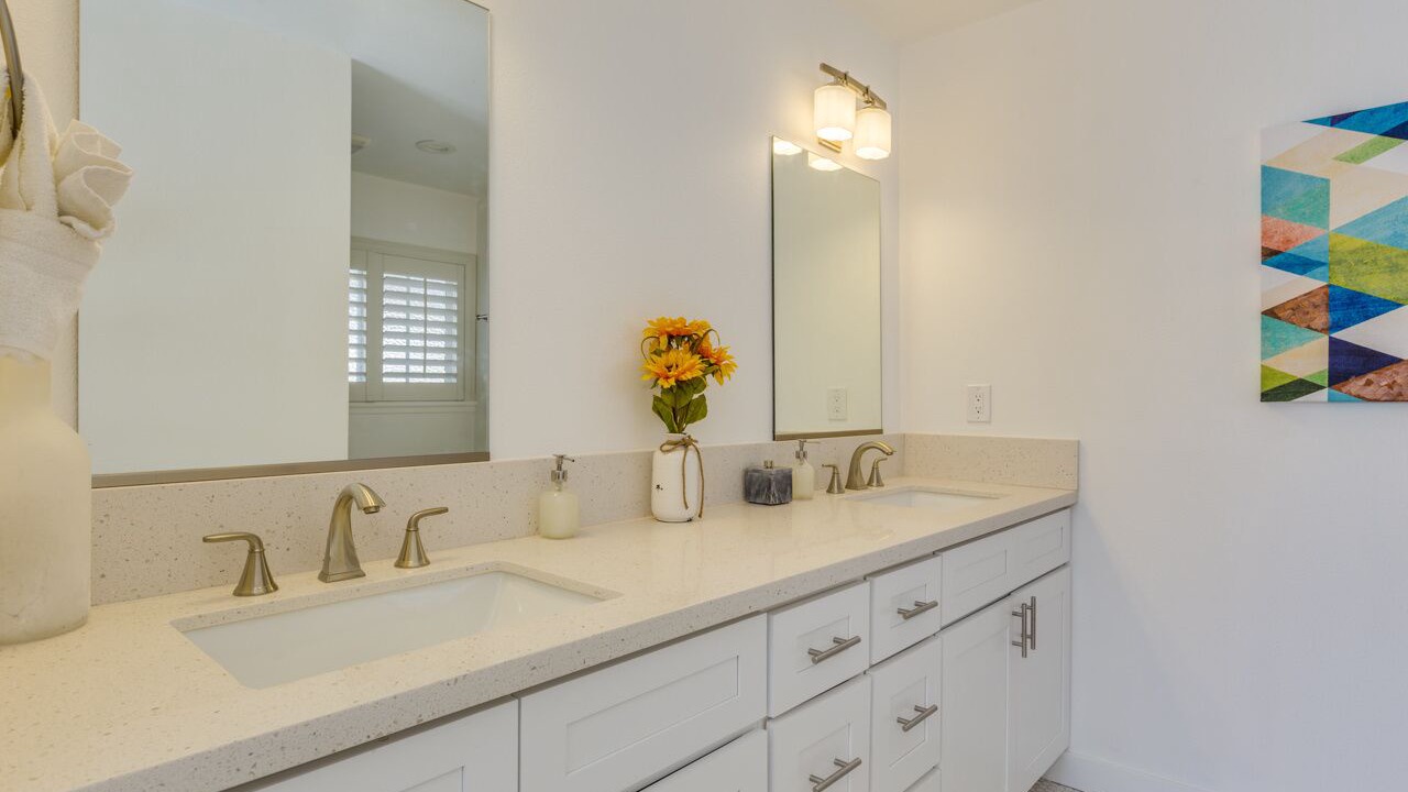 Photo of Bathroom in Southeast Anaheim