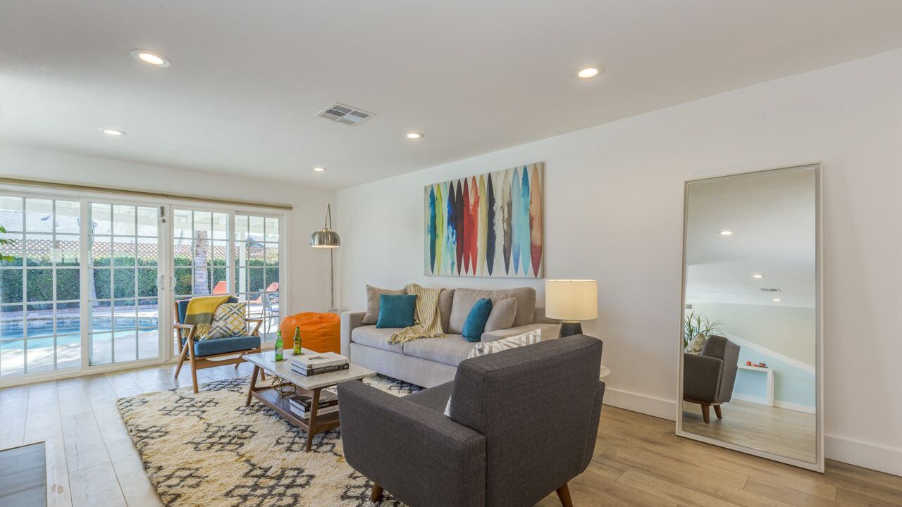 Photo of Livingroom in Southeast Anaheim