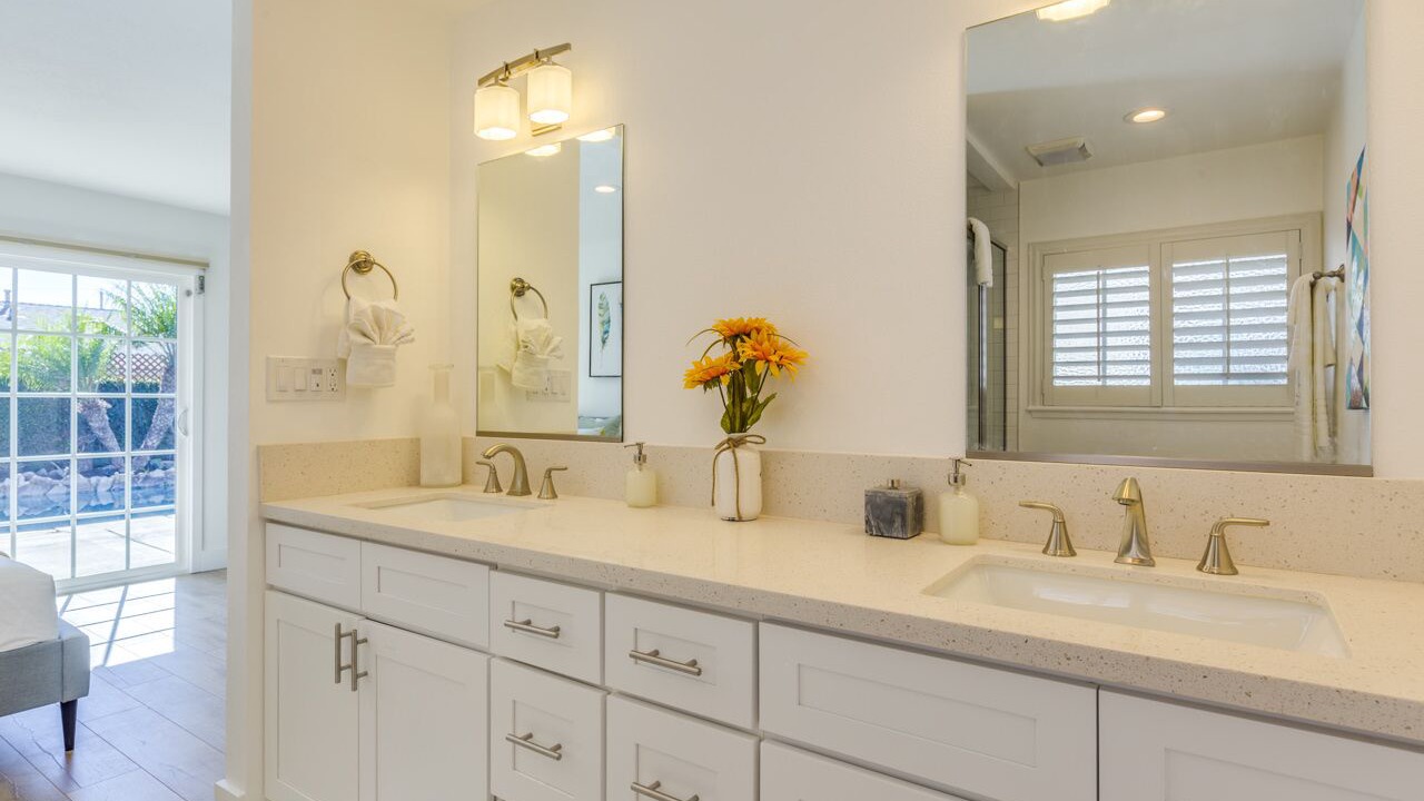 Photo of Bathroom in Southeast Anaheim