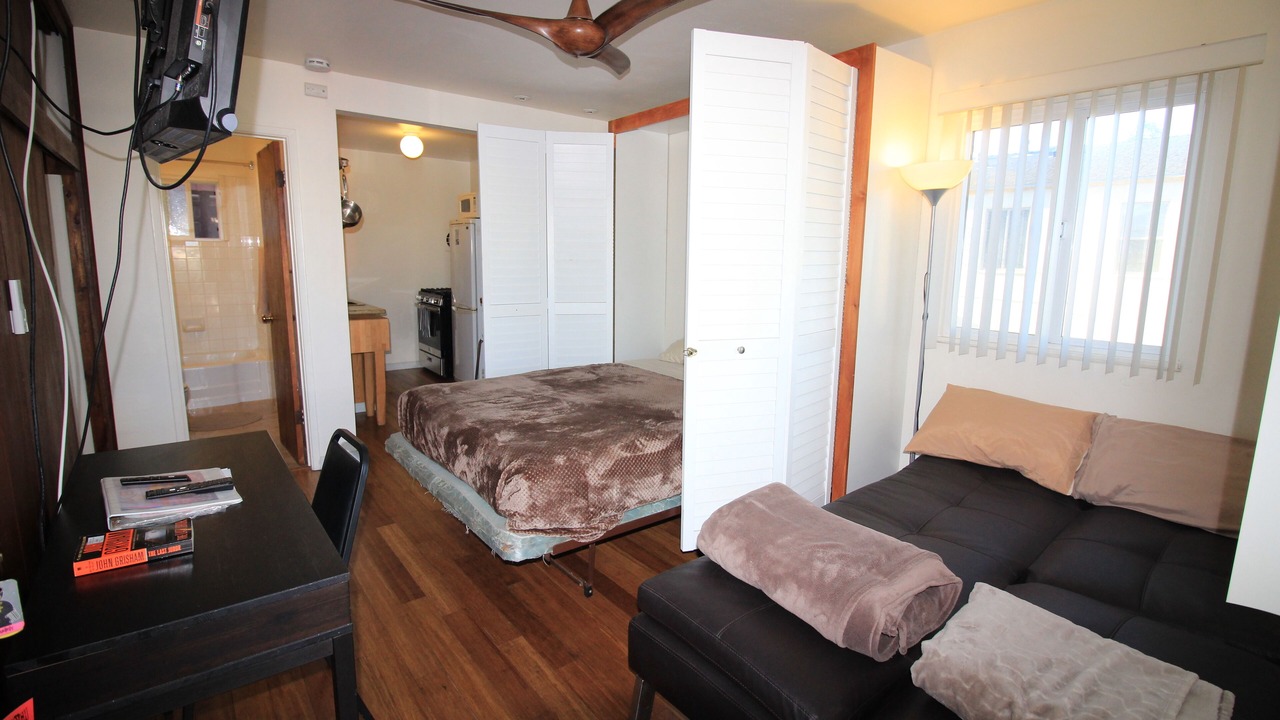 Photo of Bedroom in South Mission Beach