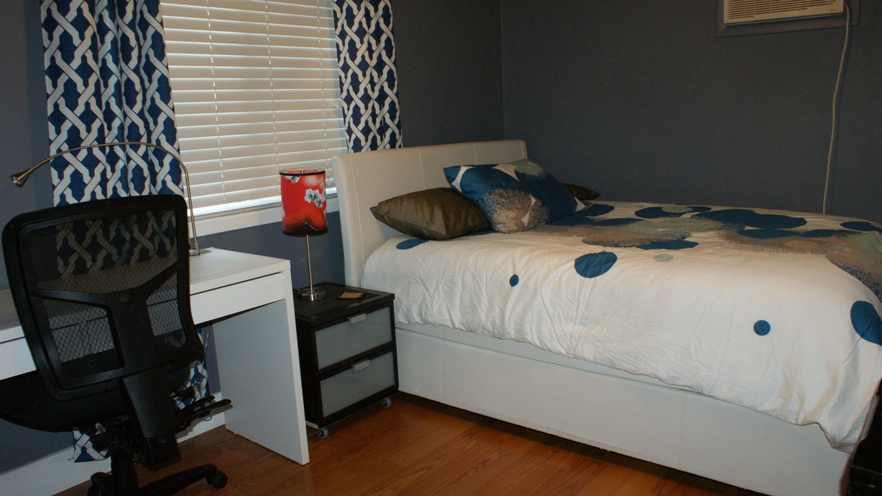 Photo of Bedroom in San Gabriel