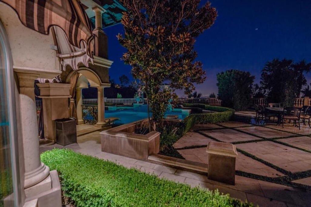 Photo of Outdoor in Whittier