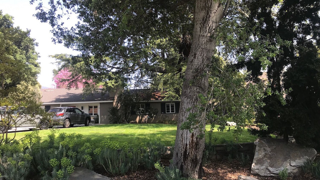 Photo of Others in Altadena