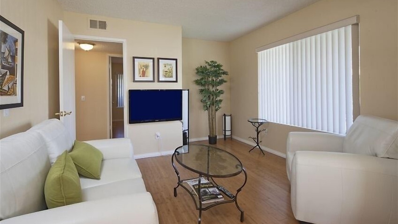 Photo of Livingroom in Palm Desert