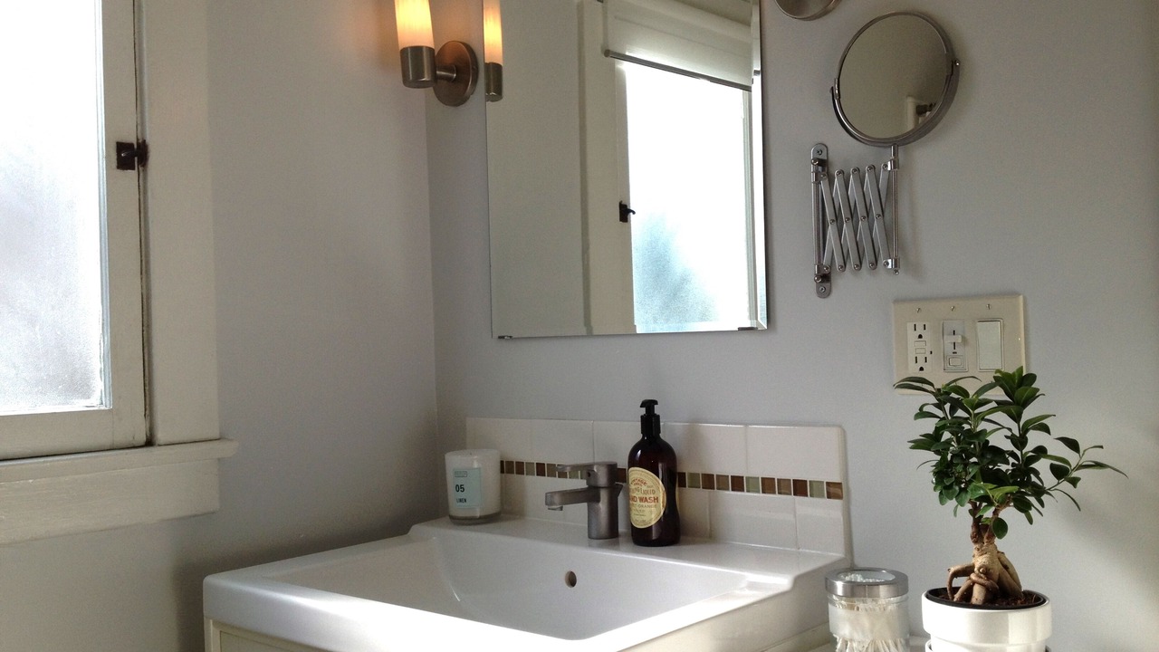 Photo of Bathroom in Silver Lake