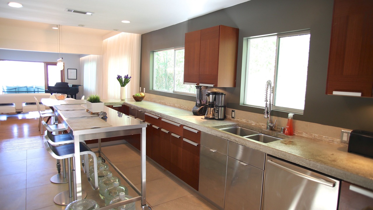 Photo of Kitchen in Laurel Canyon