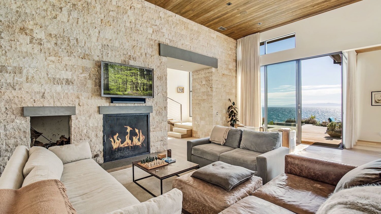 Photo of Livingroom in Santa Barbara