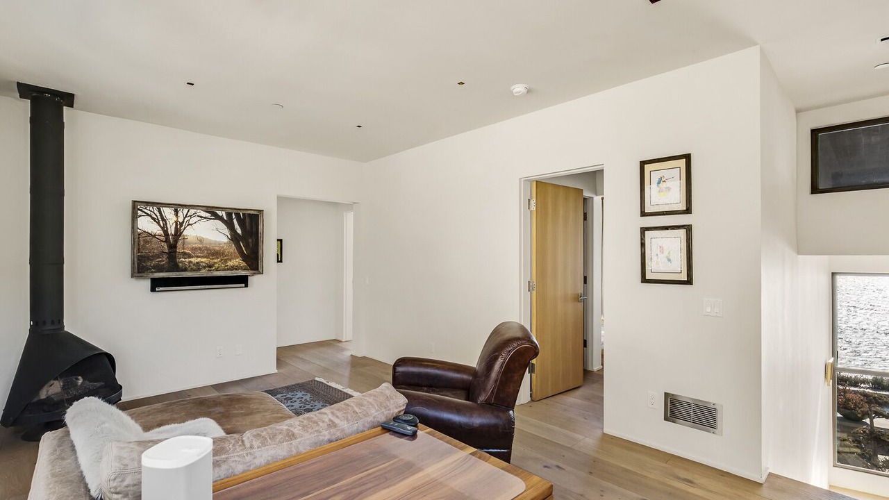 Photo of Livingroom in Santa Barbara