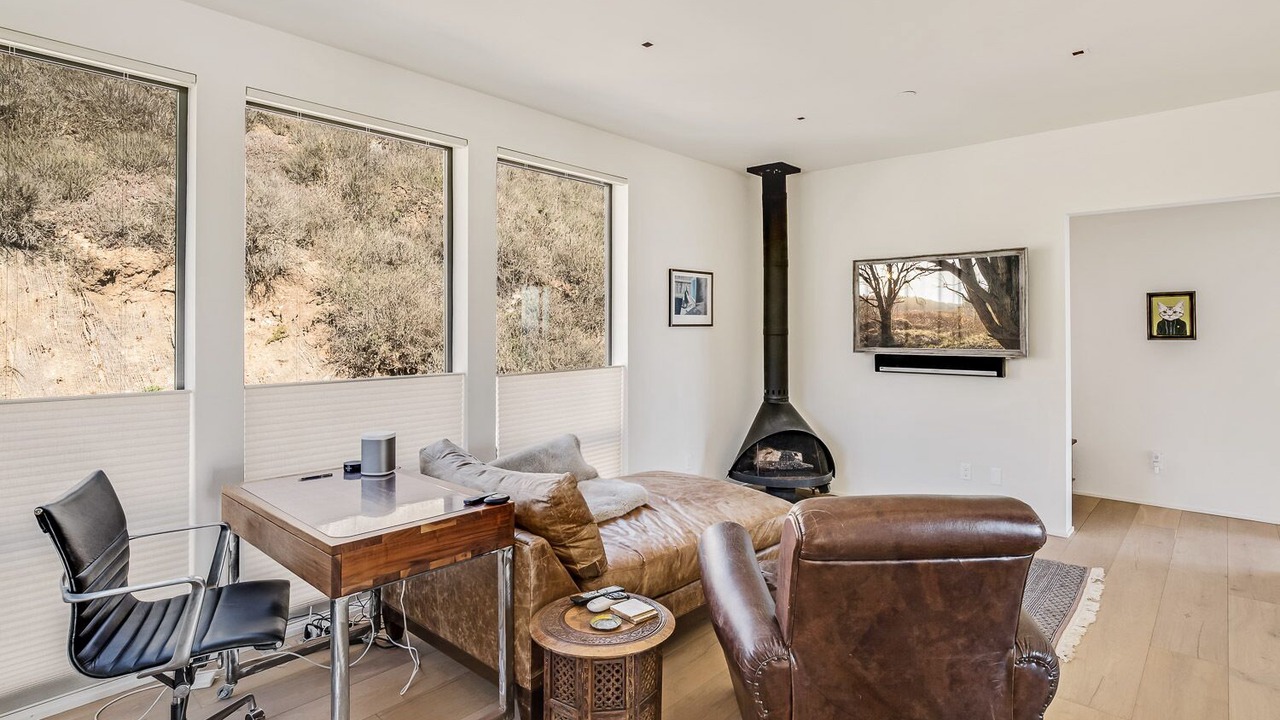 Photo of Livingroom in Santa Barbara