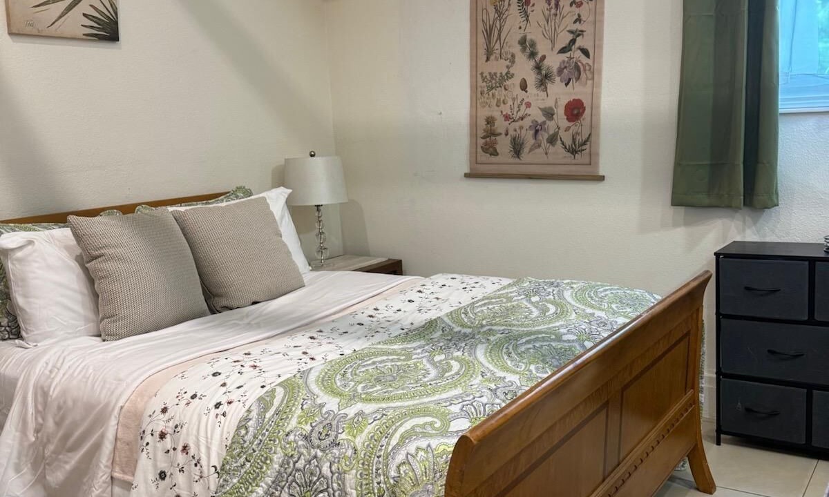 Photo of Bedroom in Van Nuys