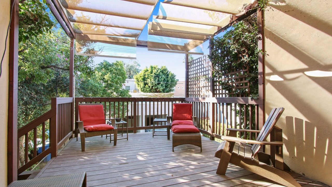 Photo of Patio Balcony in Larchmont