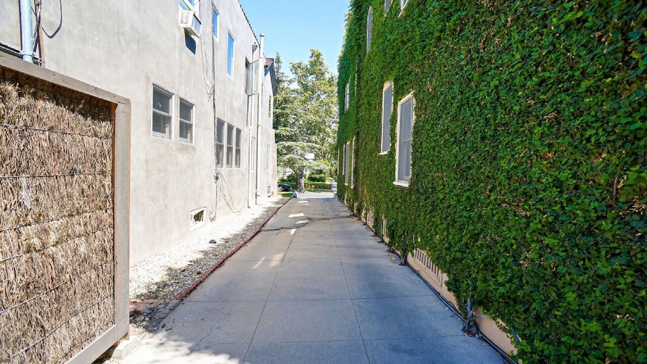 Photo of Outdoor in Larchmont