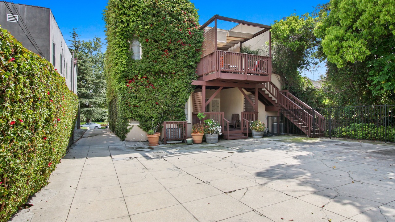 Photo of Outdoor in Larchmont