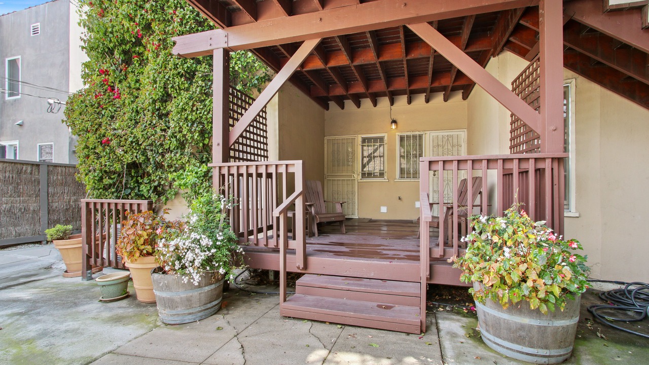 Photo of Patio Balcony in Larchmont