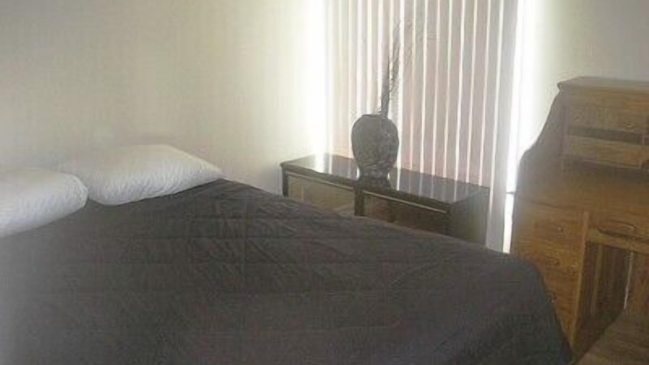 Photo of Bedroom in Mesa Del Mar