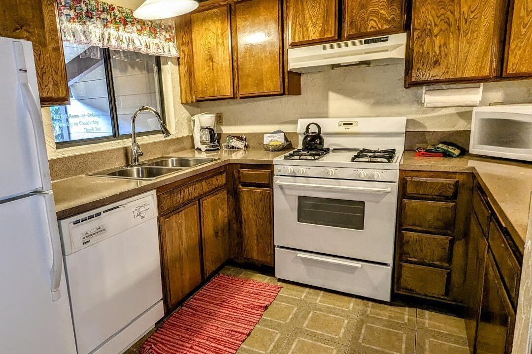 Photo of Kitchen in Big Bear Lake