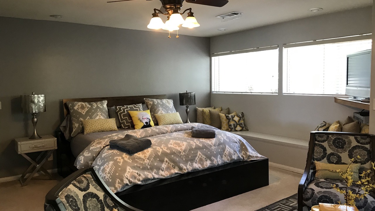Photo of Bedroom in Lake Arrowhead