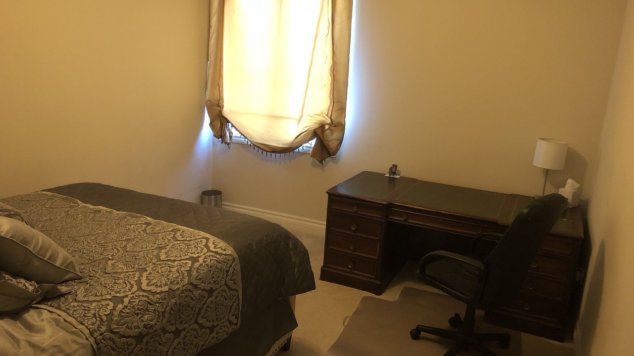 Photo of Bedroom in Calabasas