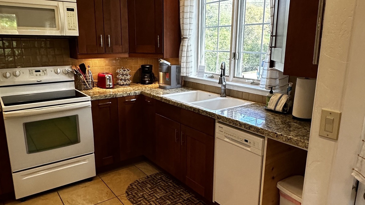 Photo of Kitchen in Three Rivers