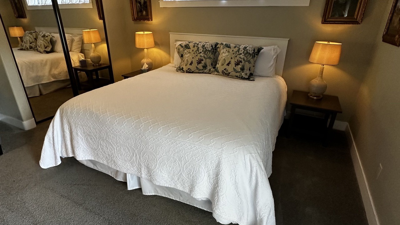 Photo of Bedroom in Three Rivers