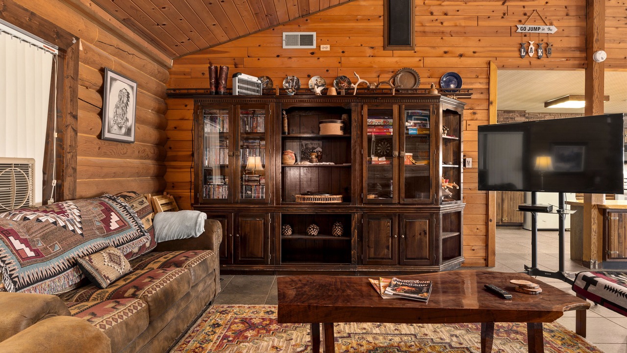 Photo of Livingroom in Wofford Heights