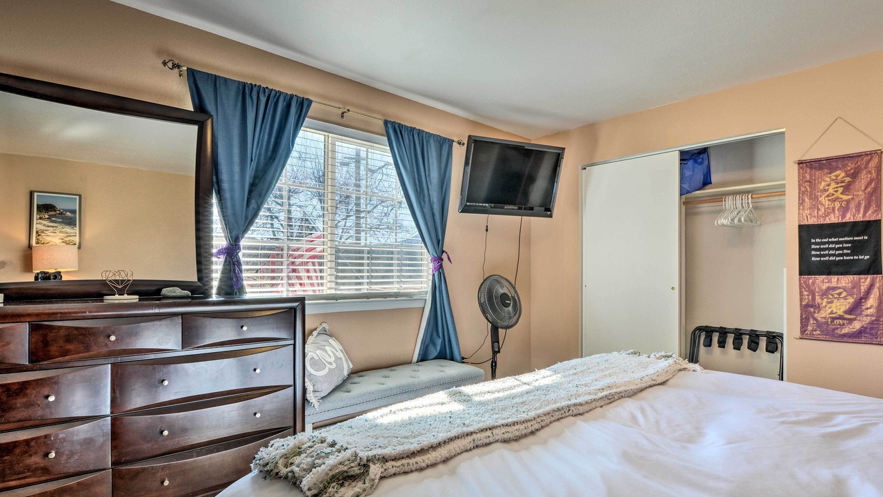 Photo of Bedroom in Hornbrook
