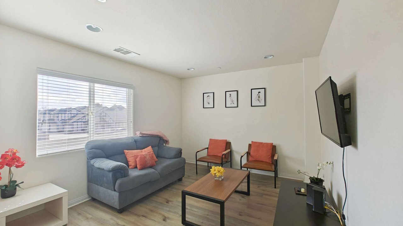 Photo of Livingroom in Southwest Anaheim
