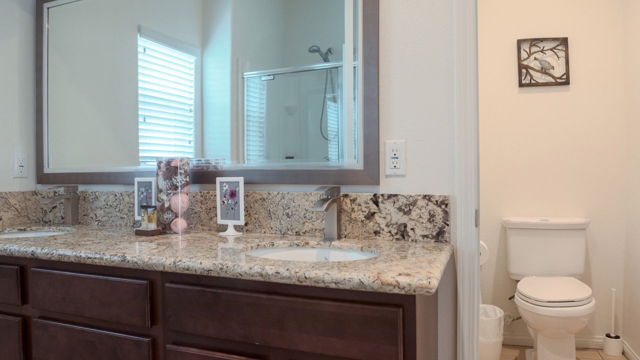 Photo of Bathroom in Southwest Anaheim