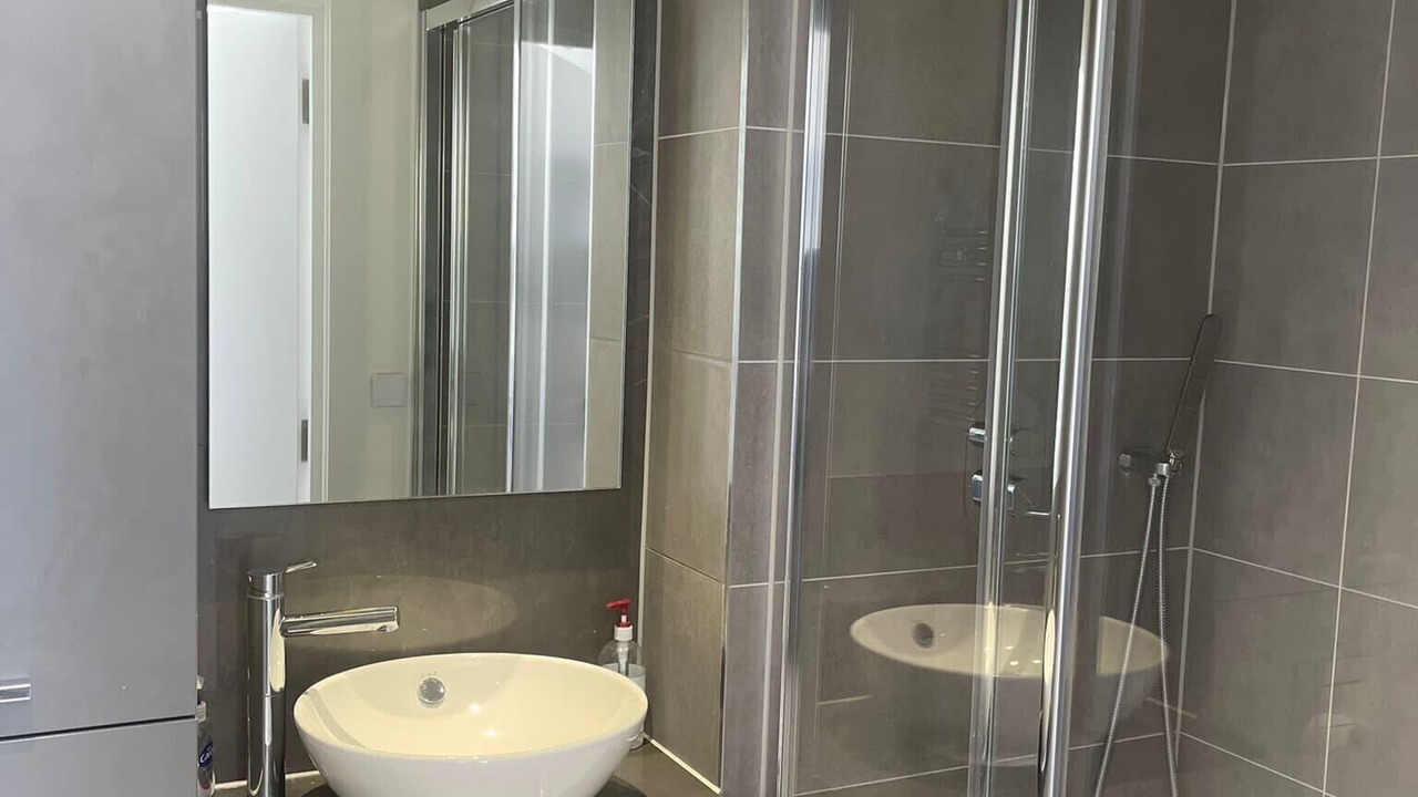 Photo of Bathroom in Custom House