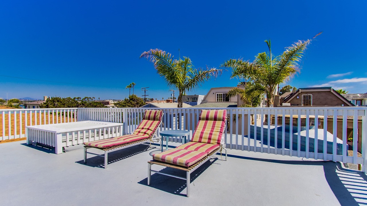 Photo of Patio Balcony in South Mission Beach