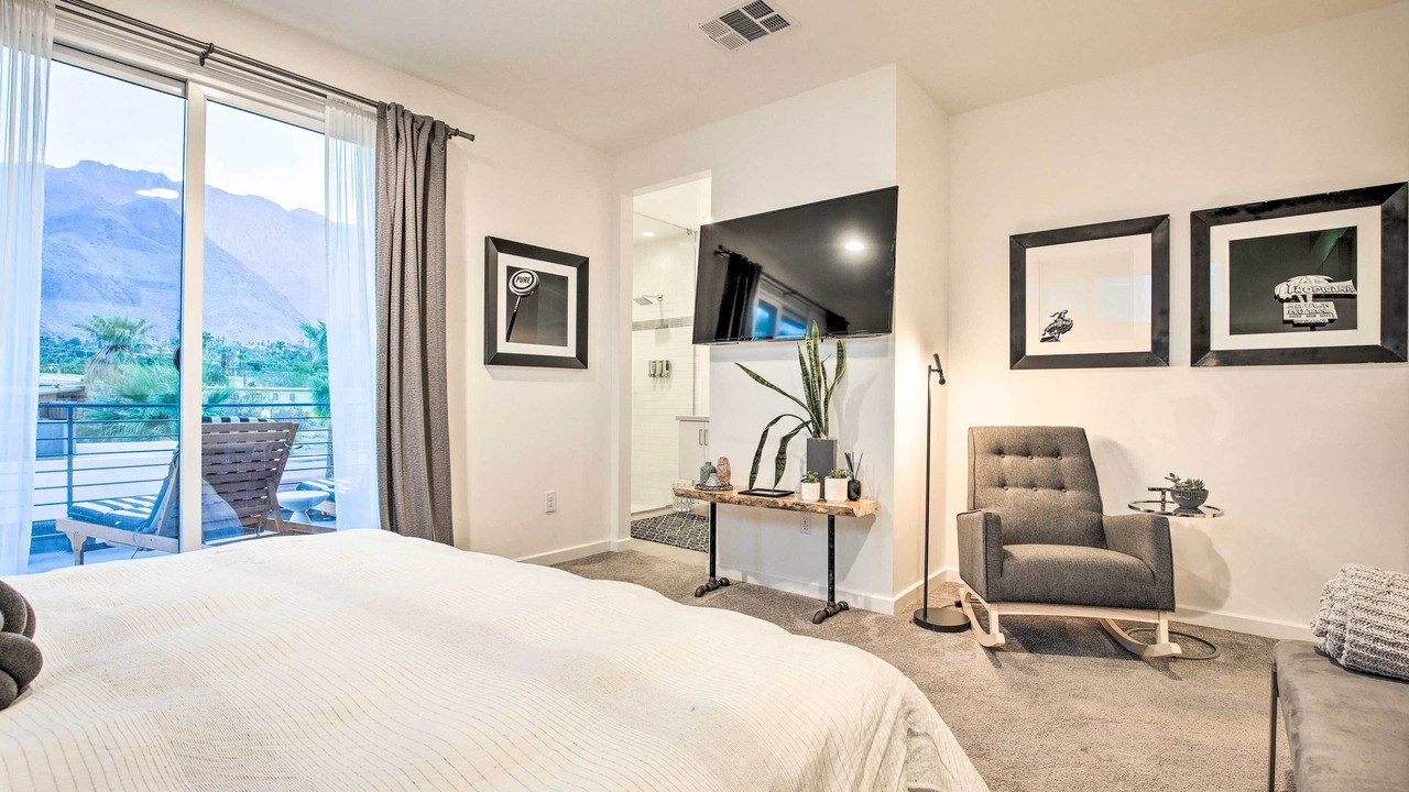 Photo of Bedroom in Chino Canyon