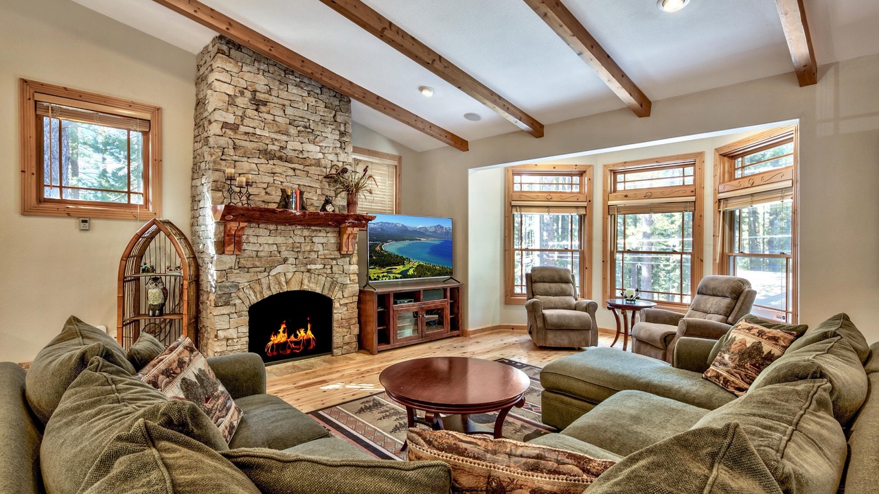 Photo of Livingroom in Tahoe Paradise