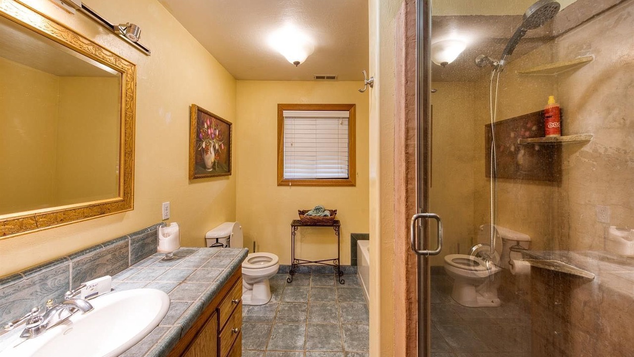 Photo of Bathroom in Ukiah